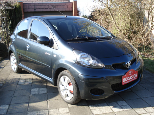 Toyota AYGO 1.0 I VVT-I  SERIE TORONTO